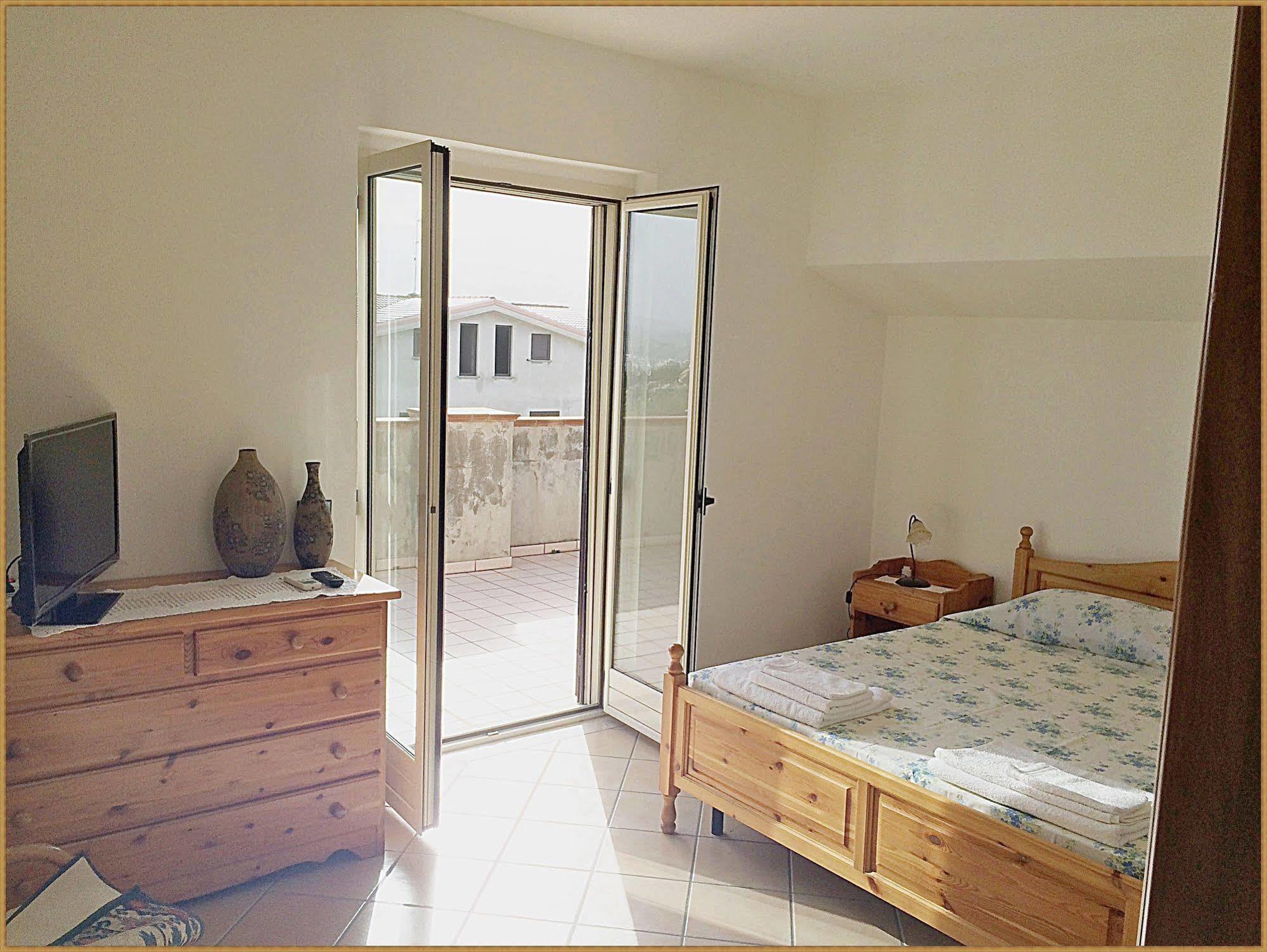 Bed and Breakfast Torre Ancinale à Soverato Marina Extérieur photo