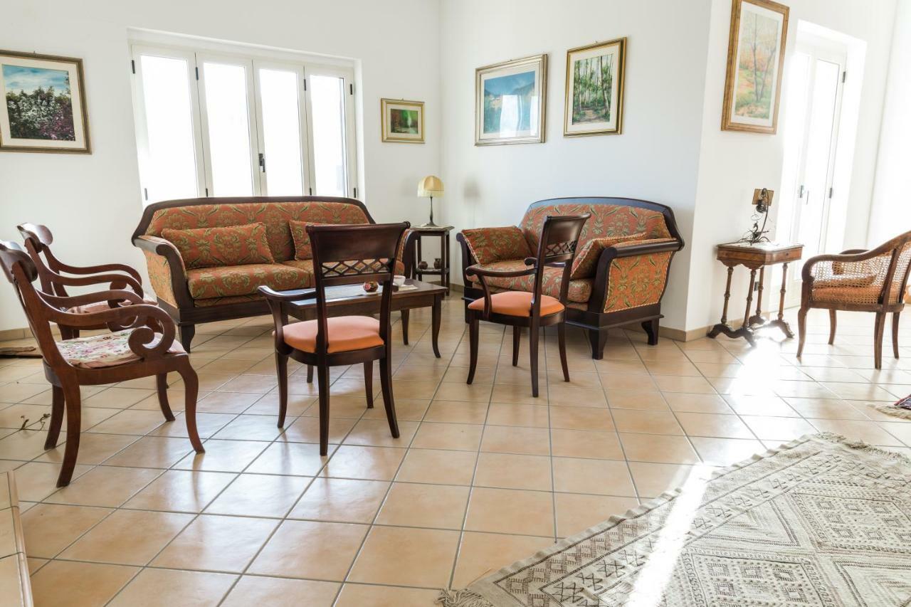 Bed and Breakfast Torre Ancinale à Soverato Marina Extérieur photo
